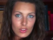 Self-Pleasing Beauty Mena Fingers That Twat To Orgasm On Her Chair! 2/16