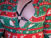 Christmas [PAWG] shows you her Naughty list...2022 3/16