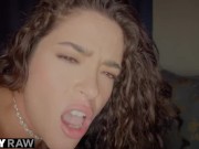 TUSHYRAW Anal-Craving babe gets her ass fucked 12/16