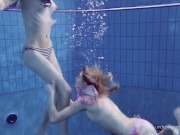 Hottest babes strip while swimming 7/16