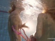 Hottest babes strip while swimming 9/16