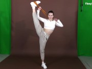 Best turn on from a sexy gymnast Alena Brezhneva 3/16