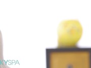 Kinky Spa - Beautiful Babe Avery Black Comes Early To The Spa To Have A Time To Seduce Her Masseur 4/16