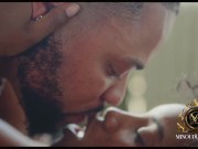 Massage Therapist With Huge Cock Eats His Client's Pussy 11/16