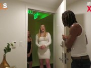 Trailer Vivianni has to get a deal done with an football player 1/16