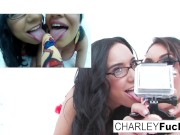 Dildo cam look into a hot lesbian scene 16/16