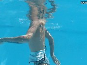 Smoking hot Hungarian chick Zazie being hot 13/16