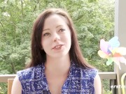 Ersties: Alba und Lisa lecken und fingern sich gegenseitig sinnlich im Sonnenschein 2/16