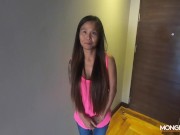 Thai spinner fucked during her interview by foreign boss 5/16