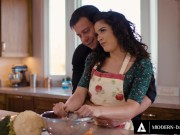 Free Use Creampie SHOCKS Housewife! 3/16