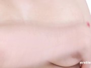 Ersties: Sexy Babes spielen mit ihren Füßen Compilation 11/16