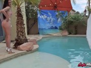 Cougar Looks Seductive While Posing 2/16