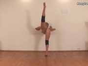 True hot passion with Anna Prohorenko in gymnastics 11/16