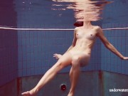 Hot underwater erotics with no other than Martina 13/16