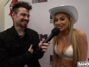 BANGBROS - Logan Xander @ The 2023 AVN Awards With Pornstars Blake Blossom, Valerica Steele, Brenna Mckenna And More! 5/16