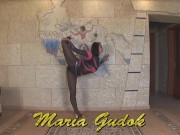 Maria Gudok bends herself in incredible ways naked 1/16