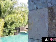 Hot Masseuse Sits On Her Customer's Face 3/16