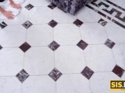 SISPORN. Slutty pussy gives sexual pleasure to her stepbrother on purpose 5/16