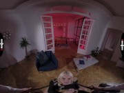 DARK ROOM VR - Real Estate Agent Gets Huge Tip For Her Work 6/16