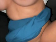 se levanta temprano para llevarme a la escuela y así le agradezco… Un rapidín antes de clases 13/16