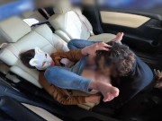 旦那と買い物中の人妻を誘惑して車に連れ込み中出しカーセックスした 7/16