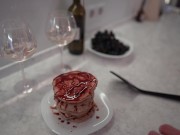 Соблазнила и трахнула своего сводного брата, который готовил завтрак для своей жены и залил мне рот 1/16