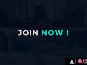 Hot College Cheerleaders Bang Together 1/16