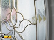 BANGBROS - Stepdaughter Sawyer Cassidy Wants To Be Filled Up And He Is Ready And Willing 4/16