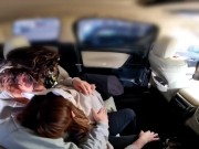 不倫デート中に欲情してカーセックス。初めて口をオナホに大量射精。そのまま中出しセックス。 1/16