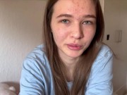 TEEN SPRITZT BEIM ORGASMUS!!! Doppelpenetration für meine kleine Teen Muschi 1/16