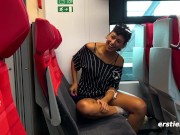 Ersties - Lexi und Leo treiben es miteinander auf der Zugtoilette 5/16