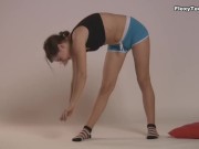 Maria looked stunning in every shot and acrobatic move 2/16