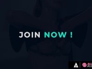 Sexy Masseuse Does A Hot 69 With A Client 1/16