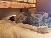 【個人撮影】温泉旅館♨️で夕飯前のまったり時間♡イチャイチャしてたら気付くと激しい生ハメSEXしてた素人カップルのリアル映像♡／Japanese amateur hentai ／日本人／パイパン／色白 1/16