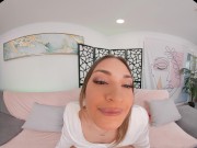 Hawaiian bombshell masturbates for you in virtual reality 3/16
