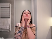 Woke up with a stranger in bed and got fucked again with cum in pussy 4/16