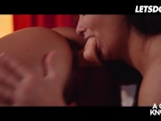 Taylor & Kandy Showcase Their Perfect Bodies Then Lick & Finger Their Pussies Good - A GIRL KNOWS 11/16