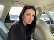 Passers-by interfere with a blowjob in the car 16/16