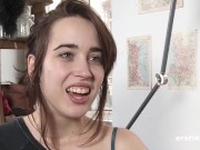Ersties - 22-jährige Effie will mindestens 1-mal am Tag Sex 5/16