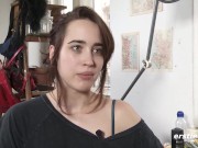 Ersties - 22-jährige Effie will mindestens 1-mal am Tag Sex 9/16