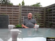 Schwanger und notgeil 1/16