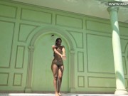 Andreina De Luxe is a beautiful Columbian swimming naked 11/16