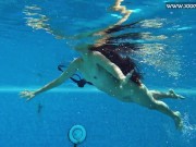 Andreina De Luxe is a beautiful Columbian swimming naked 12/16