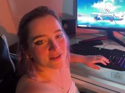 MI MEJOR AMIGA PIDE QUE LE ENSEÑE A JUAGAR PERO CON UNA CONDICION 2/16