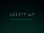 Hot Babe Gets Her Tight Pussy Fucked In Doggystyle 1/16