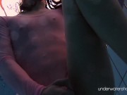 Czech teen Roxalana impresses with her swimming prowess 6/16