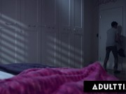 Freya Parker Only Has One Thing On Her Mind - SEX! 2/16