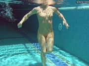 Beneath the water's surface, Nicole Pearl finds tranquility 14/16