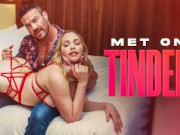 ME + MY TINDER DATE