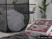MILF Veronica Weston tempts Stepson 